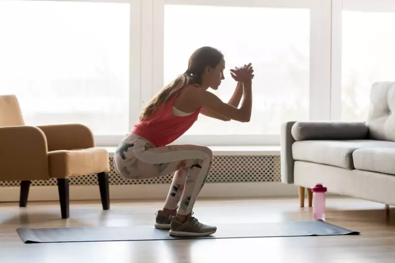 Squat: 8 Powerful Reasons to Practice Regularly